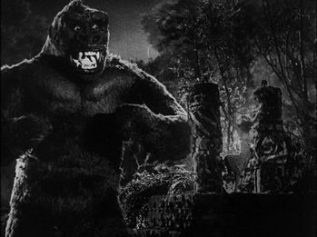 A screen shot from the original classic film showing King Kong in all his glory.